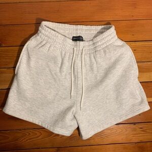 UNWORN Whitefox Fleece Grey Sweat-Shorts. Women’s XS.
